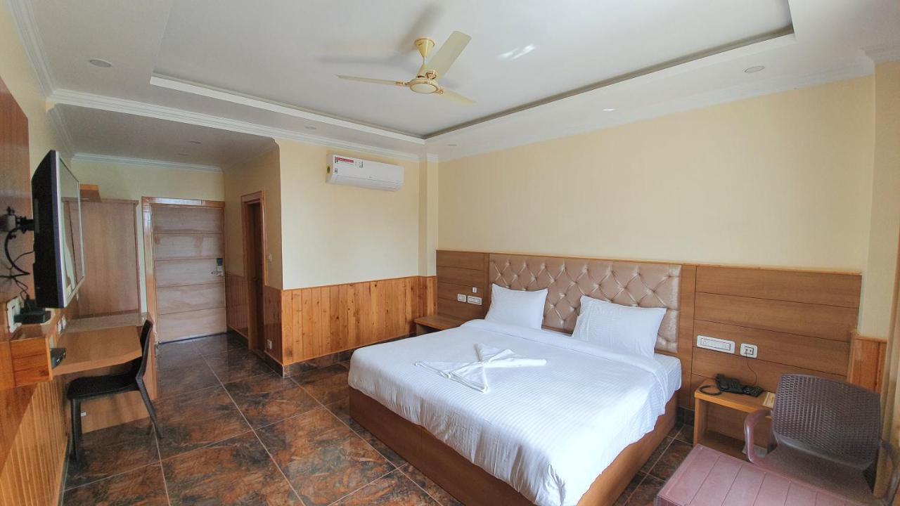 Nomadic Inn Dharamshala Eksteriør billede