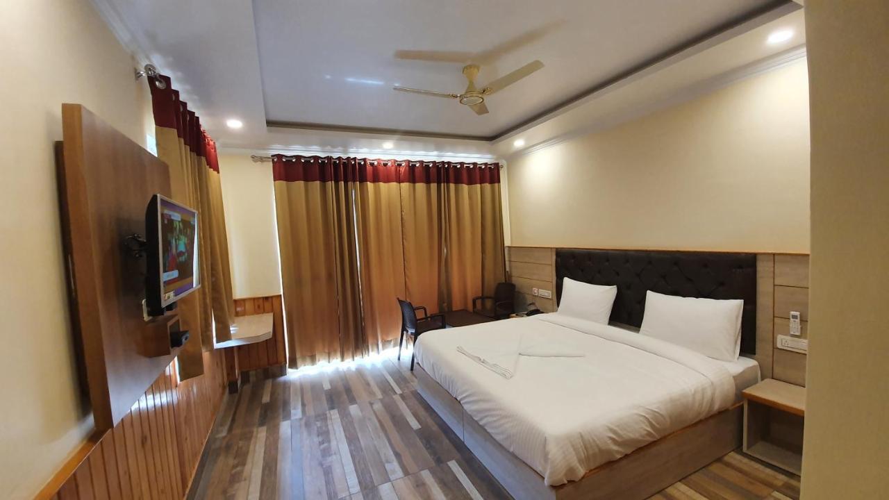 Nomadic Inn Dharamshala Eksteriør billede