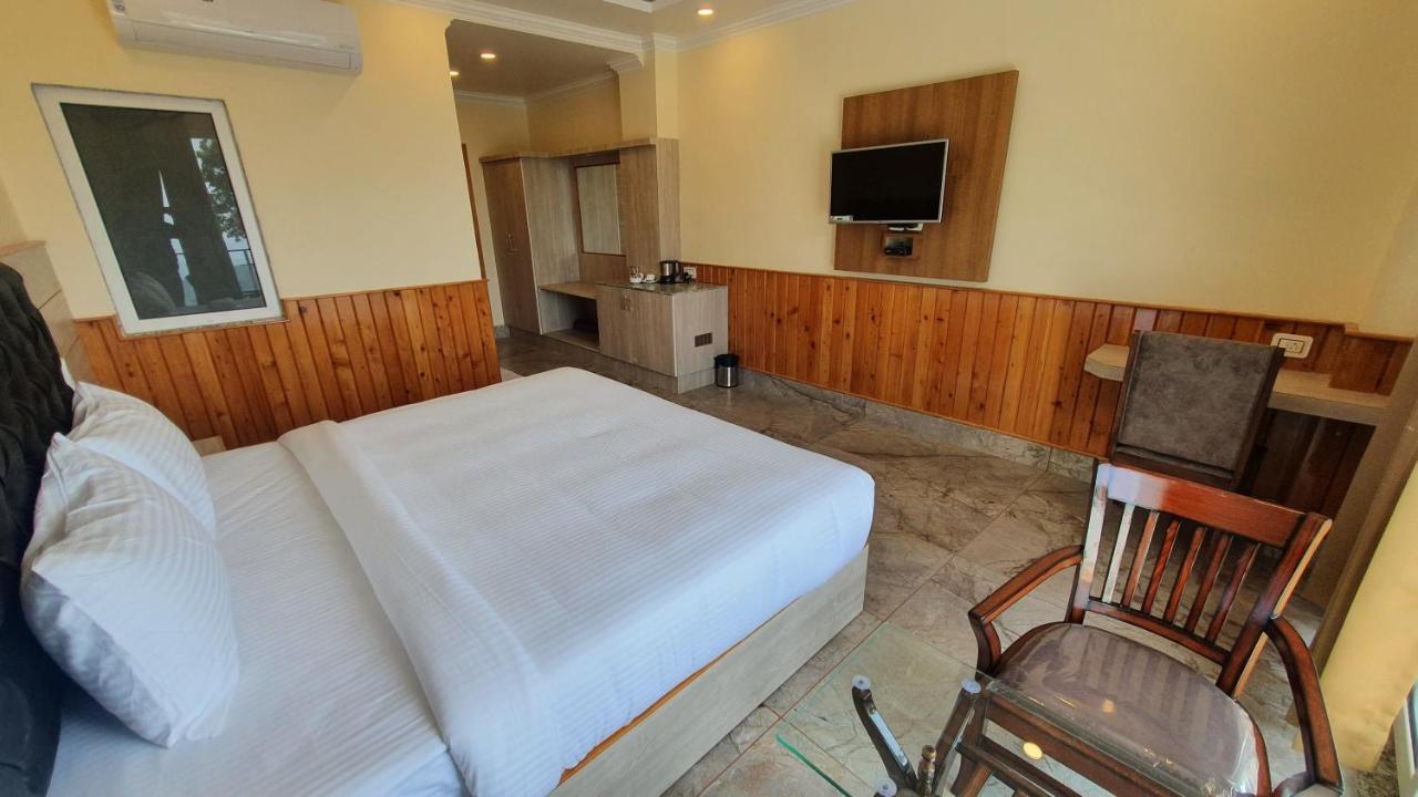 Nomadic Inn Dharamshala Eksteriør billede