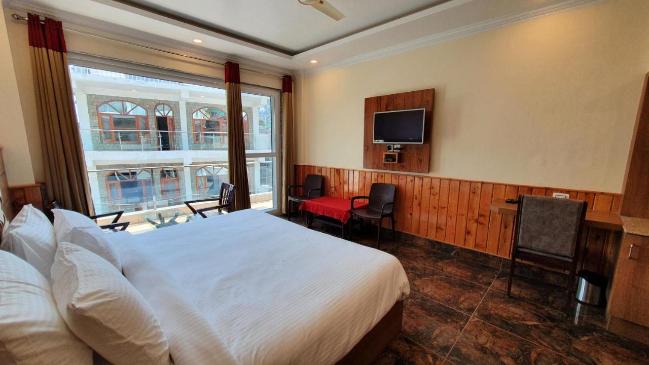 Nomadic Inn Dharamshala Eksteriør billede